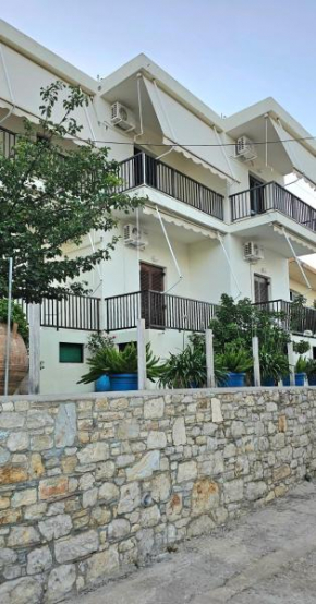 Pension Dimitra
